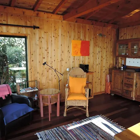 In Canhas Mit Schoenem Garten By Interhome